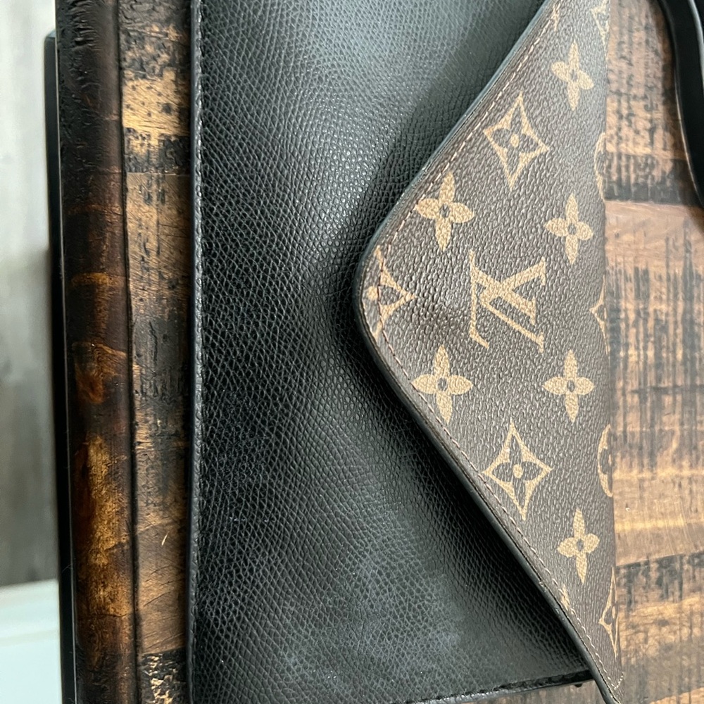 Black and Brown Monogram Clutch - Picture 3 of 8